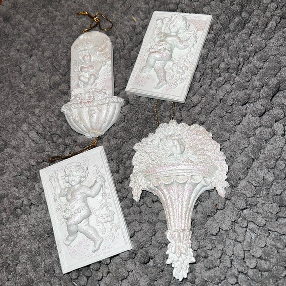 Vintage White Ornate Cherub Angel Pink Shimmer Gold String Set of Ornaments (4) - Picture 10 of 14